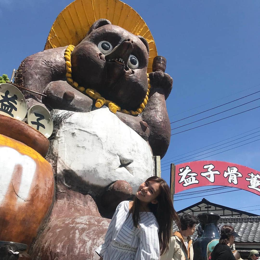 にわみきほさんのインスタグラム写真 - (にわみきほInstagram)「益子 春の陶器市🌸 初めて行ってきました✨  お目当てのうつわをGETするために 朝5時に起きて電車に揺られて遠足気分🏃‍♀️ 平成最後の遠出かな✨  #GW #ゴールデンウィーク #栃木 #益子 #益子陶器市  #益子陶器市2019春  #益子焼 #陶器 #うつわ #うつわ好き」4月28日 20時49分 - mikiho_niwa