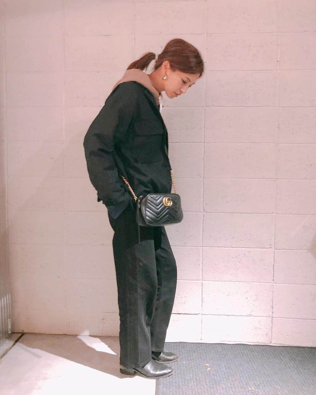 のインスタグラム：「私服。 jacket、sweat ... @victim.jp  pants... @florent___official  shoes... @alexanderwangny  bag ... @gucci」