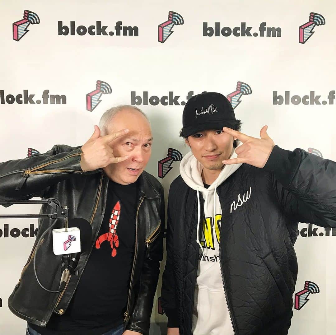 Block.fmさんのインスタグラム写真 - (Block.fmInstagram)「モーリーロバートソンショウ最新エピソード公開中📻⁣ #BFMマッシヴウィーク にスペシャルゲストとして #DEANFUJIOKA さんをお迎えして#モーリー と対談🗣⁣ 90分間のトークショウは必聴の内容に👂⁣ #morleyrobertson #morleyrobertsonshow #morley_bfm #blockfm #モーリーロバートソン @morley_robertson @tfjok⁣ 最新エピソードは Linkin.bio⁣ ⁣ ⁣」4月28日 21時00分 - blockfm