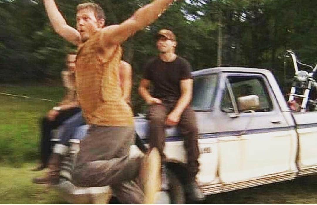 ノーマン・リーダスさんのインスタグラム写真 - (ノーマン・リーダスInstagram)「Woooo hoo Talladega lets do this !」4月28日 21時18分 - bigbaldhead