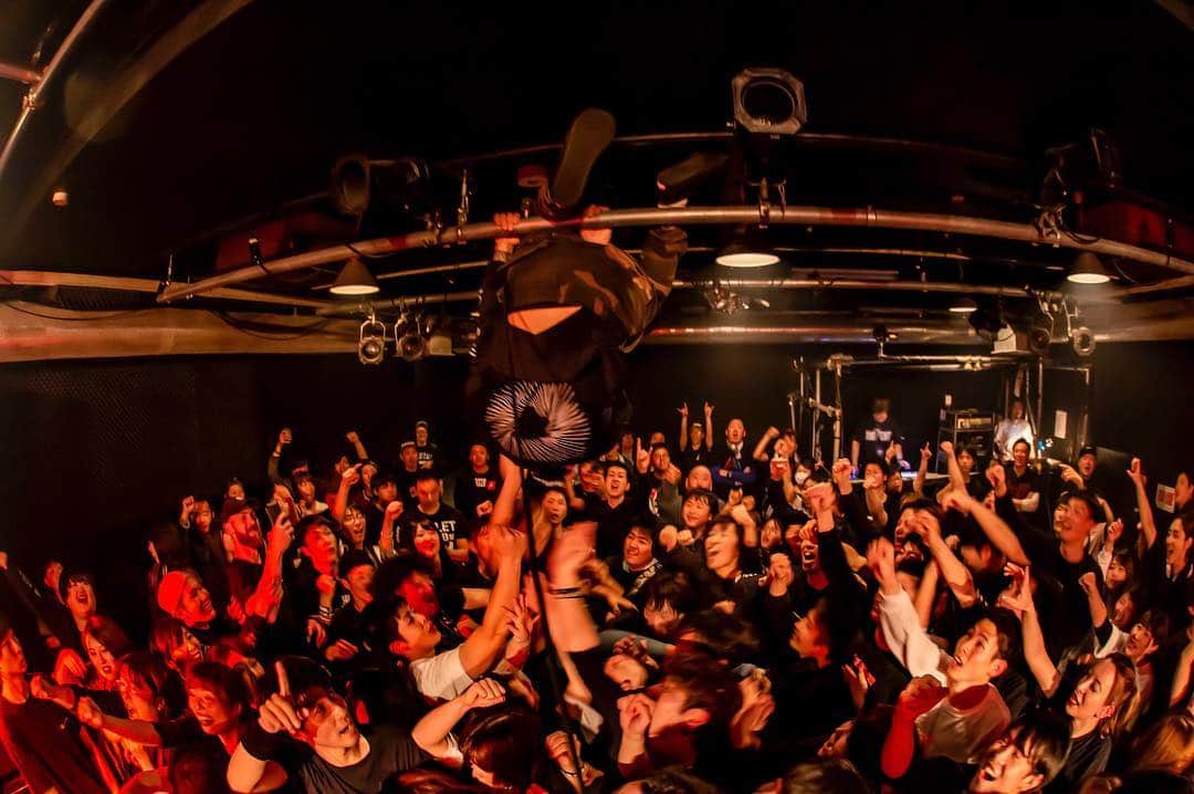 Crystal Lakeさんのインスタグラム写真 - (Crystal LakeInstagram)「‪THANK YOU AKITA!!‬ “HELIX ONEMAN JAPAN TOUR 2019‬ SEASON2‬”. MORIOKA TOMORROW!! Photo: @taka_tallman  #CrystalLake #HELIX」4月28日 22時05分 - crystallake777