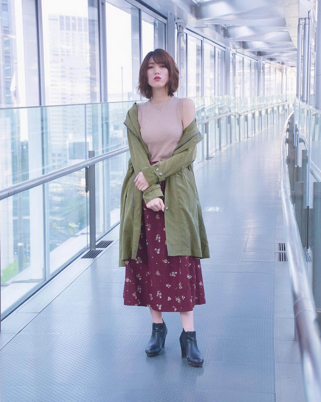 岩下真奈さんのインスタグラム写真 - (岩下真奈Instagram)「📸 #ポートレート #東京国際フォーラム 💙 * 元号も変わることだし 気持ち入れ替えていきましょ✊ 気楽に生きよう * Photo by … Katsumi Takeuchi ( @momizi_photo ) . . . #夏  #青 #ファインダー越しの私の世界 #カメラ好きな人と繋がりたい #東京カメラ部 #撮影依頼募集中 #ポートレートモデル希望 #被写体 #被写体になります #被写体希望 #ポートレート女子 #モデル #おしゃれさんと繋がりたい #いいね返し #いいねした人で気になった人フォロー #フォロー大歓迎 #フォローバック  #model #portrait #camera #photography #portraitphotography #fff #followme #follow #likeforlikes #instagram #instagramer」4月28日 22時00分 - mana_mdleam