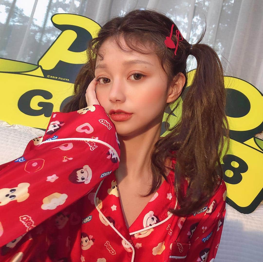 Chuuのインスタグラム：「peko x chuu ⓒ2019 FUJIYA❤️GOGO 88 ❤️coming soon ✌️」