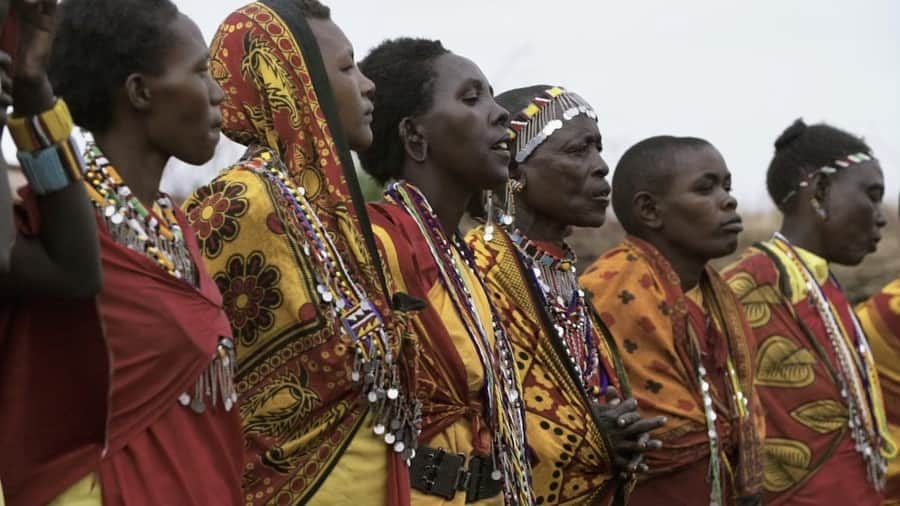 Jackson Harriesさんのインスタグラム写真 - (Jackson HarriesInstagram)「Stills from my new short film “Our Planet - Behind the Scenes” with @wwf_uk and @ourplanet. The people who live and work in the Maasai Mara, one of the world’s last remaining protected grasslands, play a crucial role in protecting some of our planets most magnificent wildlife. The ‘conservancy’ model in Kenya benefits wildlife by protecting valuable ecosystems and crucial migration corridors whilst also supporting the community, through sustainable tourism. Importantly this tourism gives wildlife an inherent value which helps mitigate human/wildlife conflict. Full link to film in bio! @wwf_uk @ourplanet @netflix」4月28日 23時00分 - jackharries