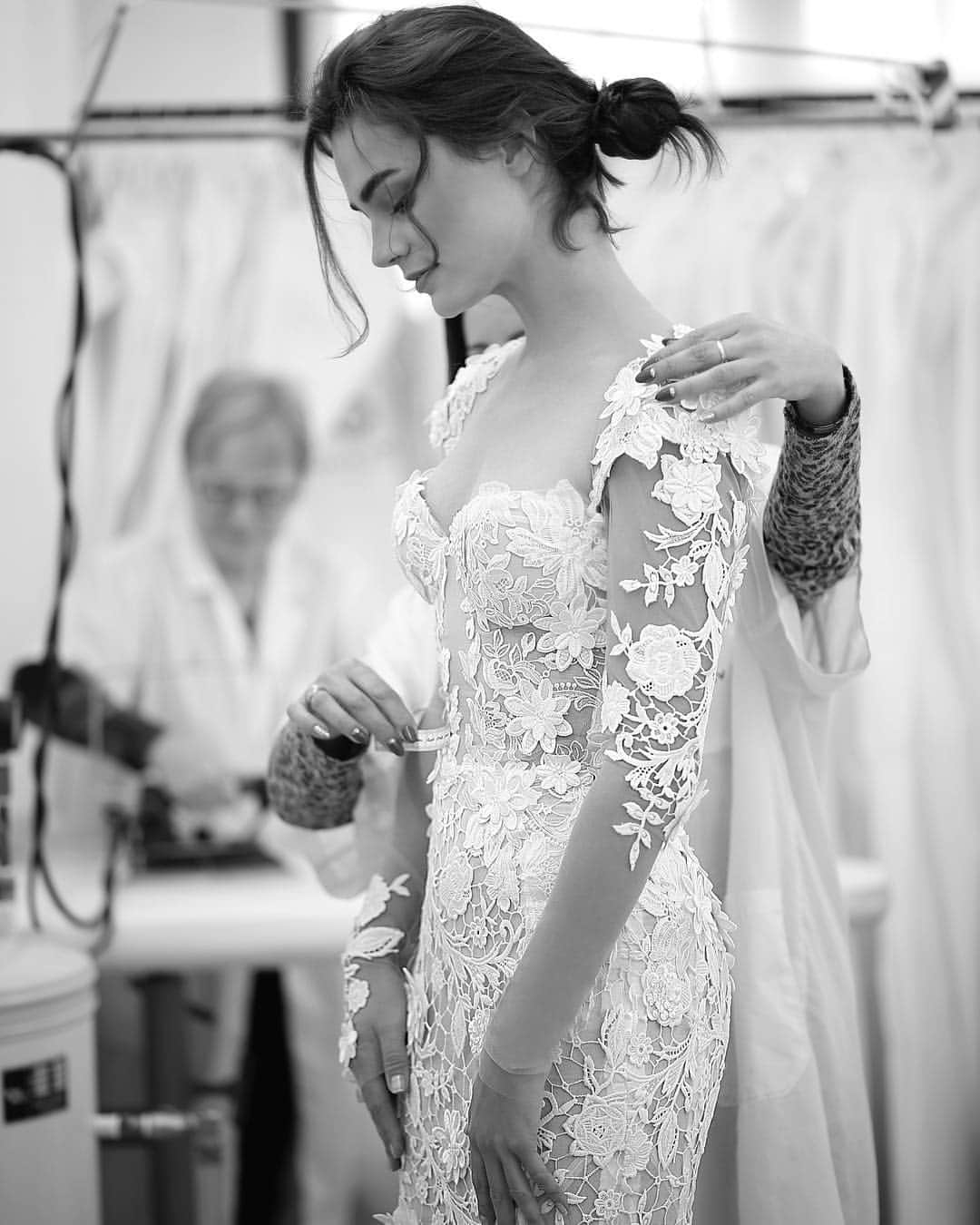 Galia Lahavさんのインスタグラム写真 - (Galia LahavInstagram)「Behind The Scenes SS20 | Initiating perfection with final touches on our new collection just days before launching at #NYBFW #GLCouture」4月28日 23時26分 - galialahav