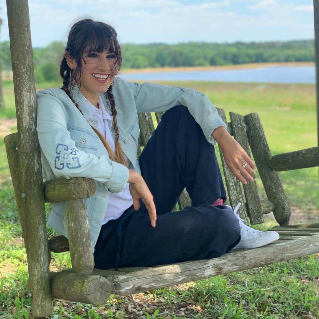 Ha-Ashさんのインスタグラム写真 - (Ha-AshInstagram)「Disfrutando la naturaleza! 🤗🌻 Cómo va su domingo?」4月29日 5時19分 - haashoficial