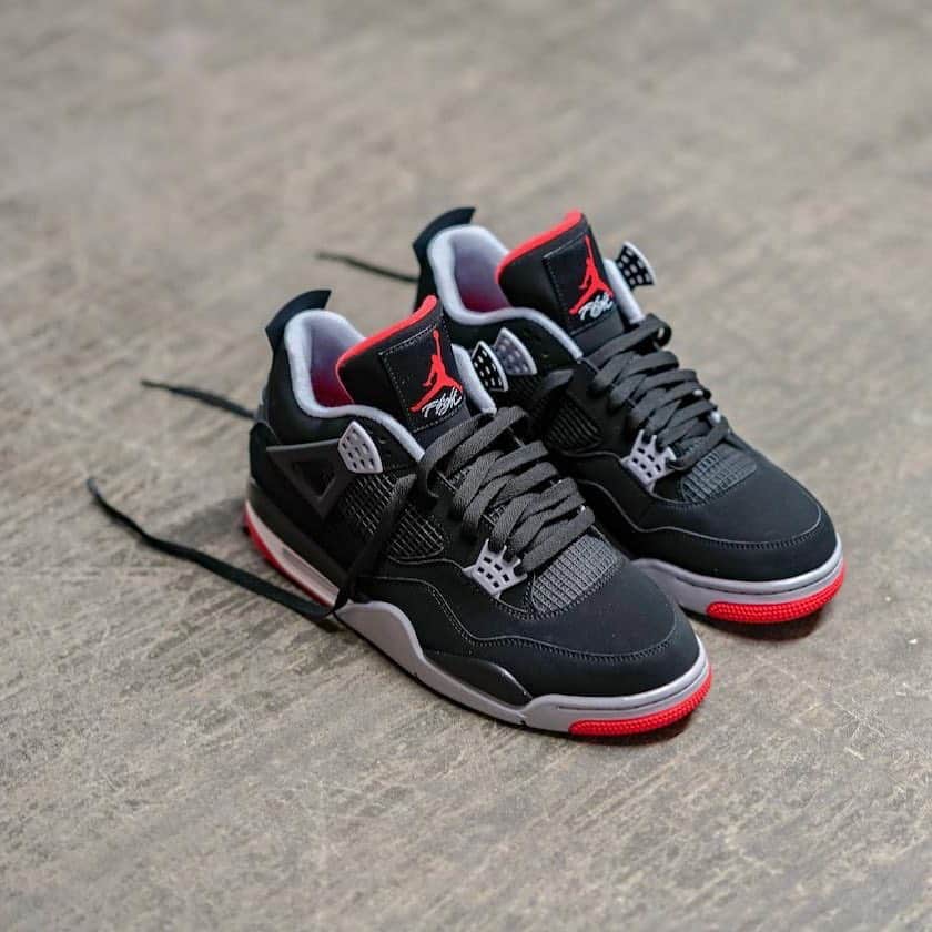 のインスタグラム：「Another Jordan Brand classic is set to take flight next weekend. Will you be adding these to your collection on May 4th?」