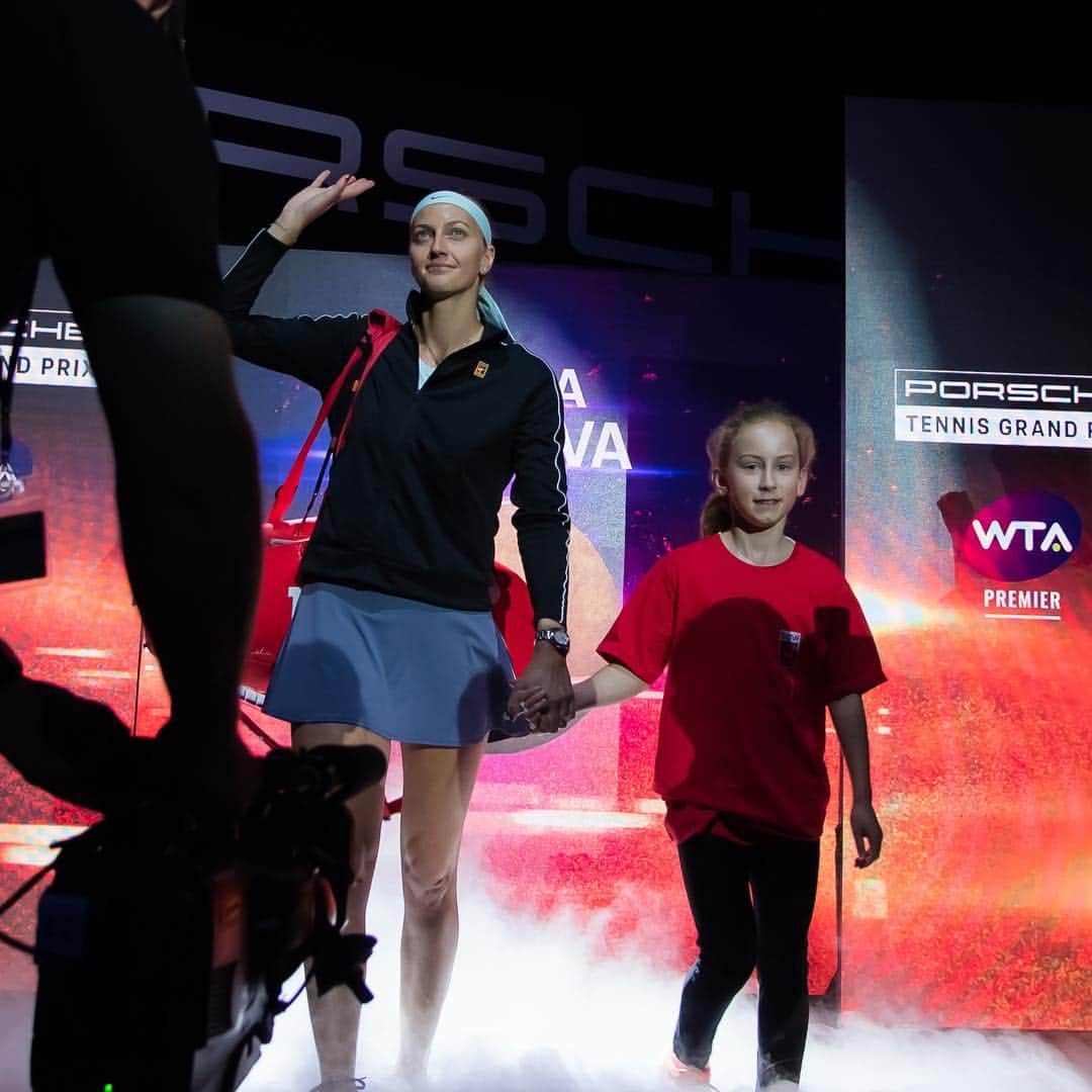WTA（女子テニス協会）さんのインスタグラム写真 - (WTA（女子テニス協会）Instagram)「🔜🏆🤩 @porschetennis」4月29日 0時11分 - wta
