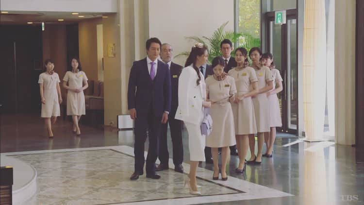古城優奈さんのインスタグラム写真 - (古城優奈Instagram)「見つけてくれたかな？？ #tbs #インハンド  #アンチエイジング #社員役」4月29日 0時24分 - yuna_kojyo