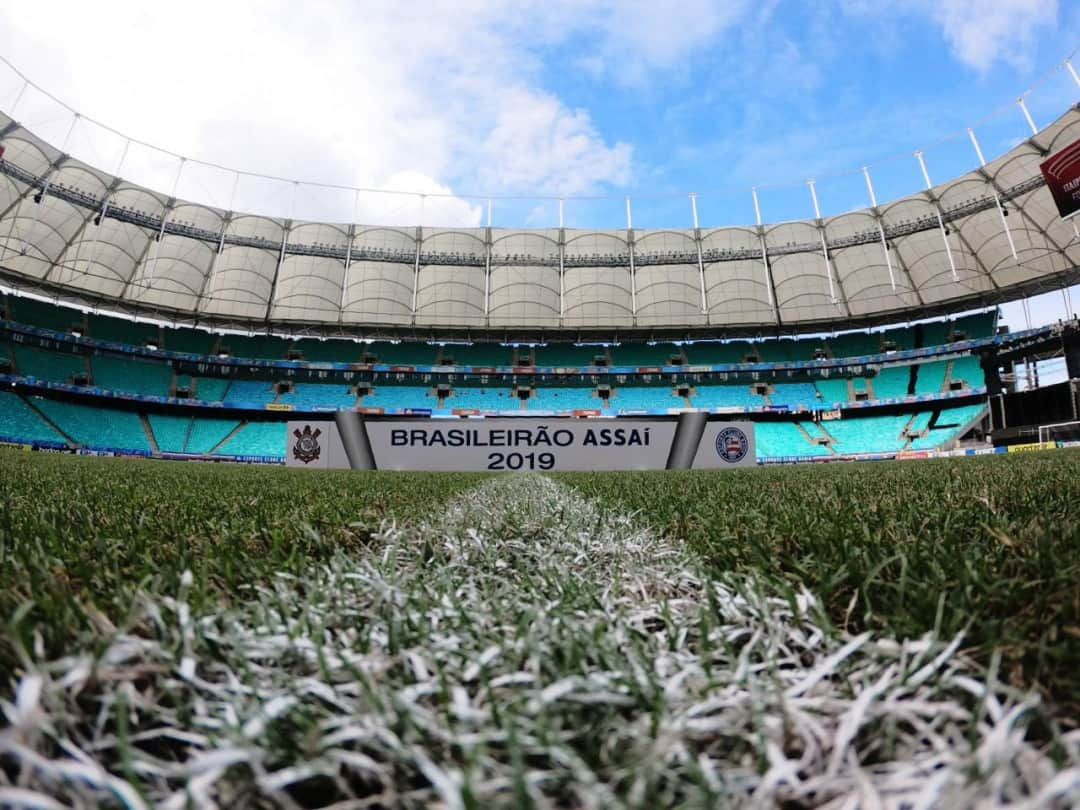 コリンチャンスさんのインスタグラム写真 - (コリンチャンスInstagram)「A Arena Fonte Nova está pronta para o duelo de logo mais, às 16h, entre Bahia e Corinthians, válido pela 1° rodada do Brasileirão.  #VaiCorinthians #BAHxSCCP #Corinthianismo #FielAtéoFim #MeuBMG #NãoÉSóPatrocínio #TimeDoPovo #Corinthians #Timão #CorinthiansTV #FielTorcedor #AFielÉFoda #TodosPorUm #NikeFutebol #Joli #EstrellaGalicia #UniversidadeBrasilOficial #ÉPositivo #CorinthiansÉPositivo #LoucoPotyCorinthians #PostosALE #ALEnoTimão #TODOSportiCorinthians #CartãodeTODOSCorinthians #TODOSpeloTimão」4月29日 1時31分 - corinthians