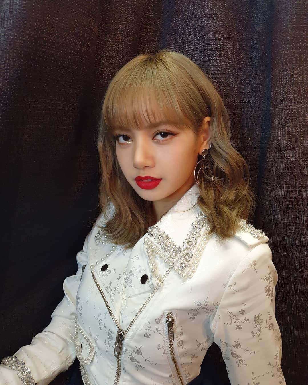 リサさんのインスタグラム写真 - (リサInstagram)「I'm so happy that you all came to see us! The energy was🔥🔥🔥🔥 Thank you♡」4月29日 2時22分 - lalalalisa_m