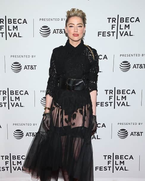 アンバー・ハードさんのインスタグラム写真 - (アンバー・ハードInstagram)「Last night at the screening of GULLY - Tribeca Film Festival 📷  by Astrid Stawiarz」4月29日 3時03分 - amberheard