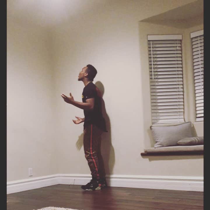 Lil Buckのインスタグラム：「Shamon you’re a champion. We lost 1.. #RipShamonmemphis」