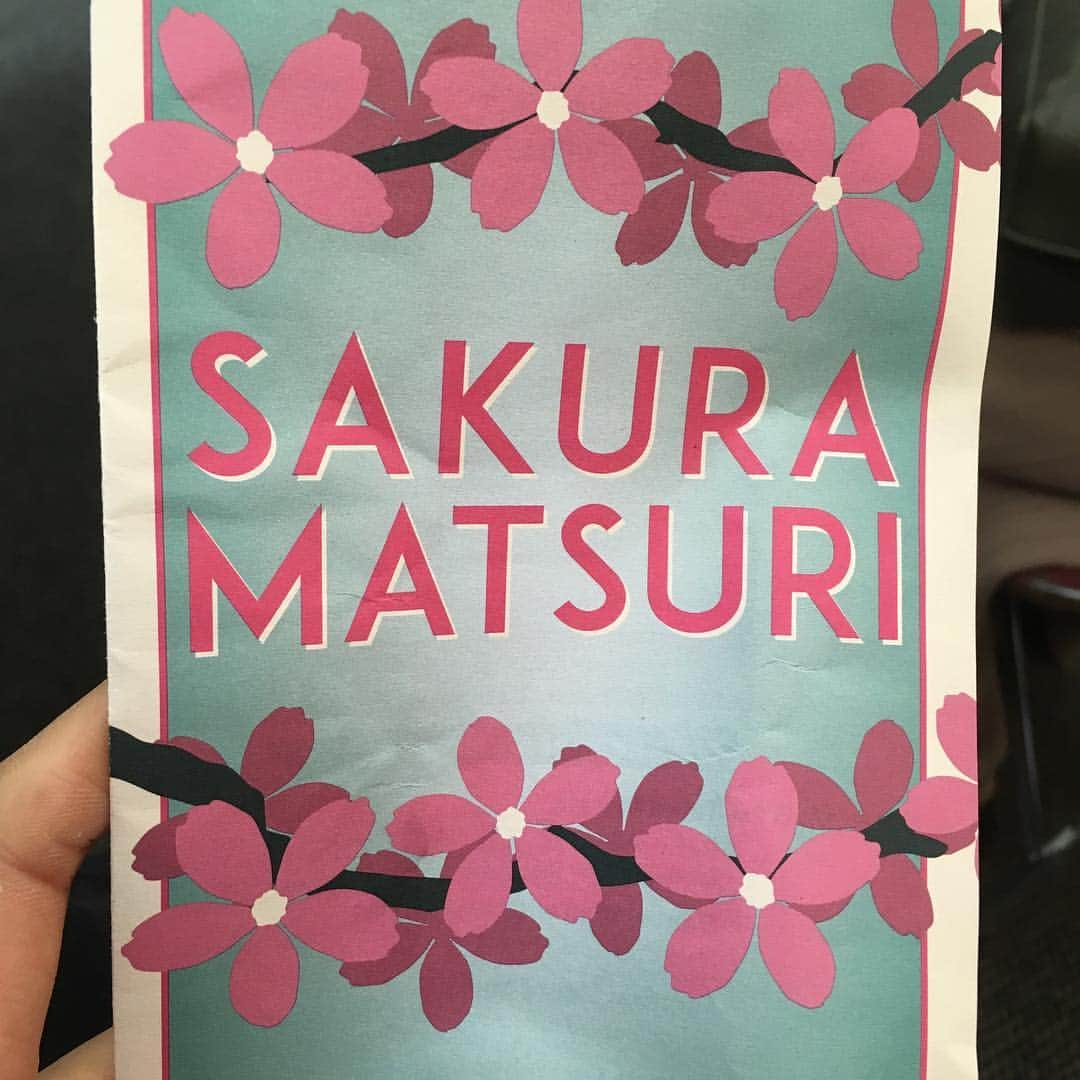 Ka-Naのインスタグラム：「I’m at Brooklyn Botanic Garden! I’m going to perform here at 3:45-4:30pm today :) Please come by the Sakura Matsuri!!! I’m looking forward to seeing you guys :D  #brooklynbotanicgarden#sakuramatsuri#ka-na#kanauemura#nyc」