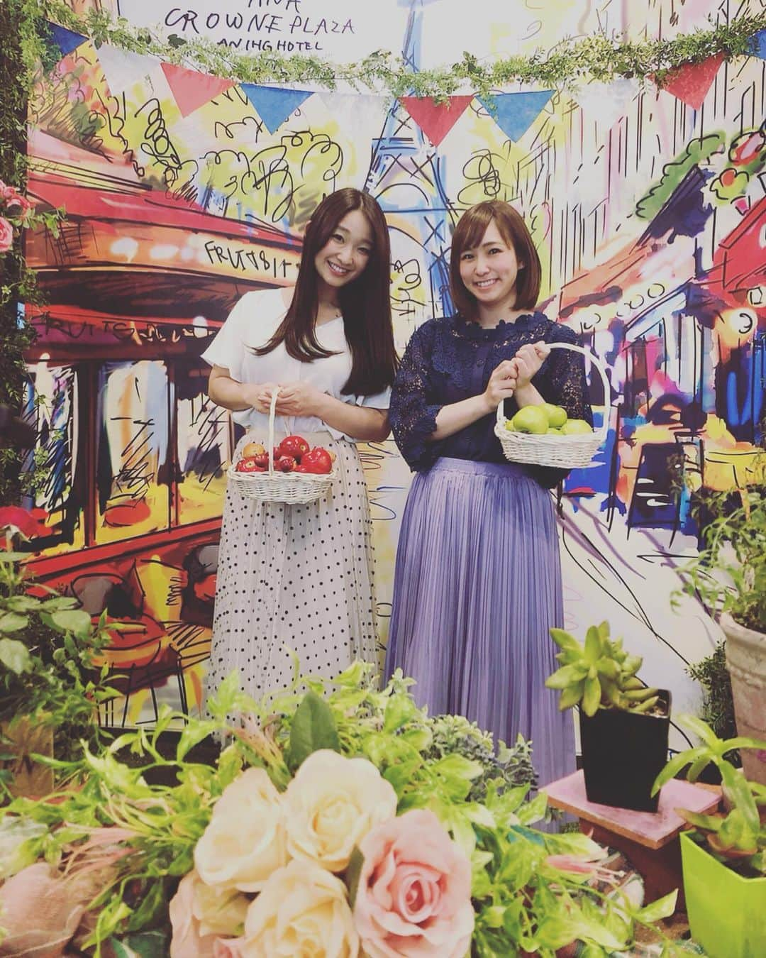 斉藤ひかりさんのインスタグラム写真 - (斉藤ひかりInstagram)「ANAクラウンプラザホテルへロケに行ってきました😆 佐藤愛ちゃんと2人で出演します✨  放送はテレ朝系UX新潟テレビ21 6月1日（土）11:00~「Do?Do?Boon!!!」 新潟のみなさん、ぜひご覧ください！😊 こんなに素敵なフォトスポットもありましたよ〜💓 #ux #テレ朝 #新潟 #レポーター #anaクラウンプラザホテル #オシャレ #ステキなディナー #シーズンカフェ #ビアホール #フレンチビアマルシェ #本格フレンチ #食べ放題 #飲み放題 #ゆっくり楽しめる #フォトジェニック #女子会」5月28日 7時10分 - hikarisaito1027