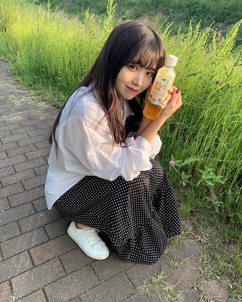 Kirariさんのインスタグラム写真 - (KirariInstagram)「ㅤㅤㅤㅤㅤㅤㅤㅤㅤㅤㅤ 忙しい時に飲むとリラックスできる🍃 @karada_meguricha タイアップ #からだ巡茶ジャスミン #ジャスミンティー #からだ巡茶 #からだ巡茶ジャスミンで10秒リラックス」5月28日 7時10分 - kirari_1016_