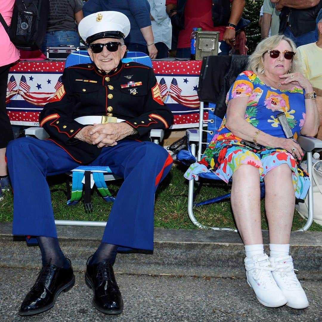 NBC Newsさんのインスタグラム写真 - (NBC NewsInstagram)「World War II veteran and retired USMC Sgt. Bruce Heilman, 93, waits for the start of the Rolling Thunder parade in #Washington to commemorate #MemorialDay. . 📷 Mike Theiler / @reuters」5月28日 7時34分 - nbcnews