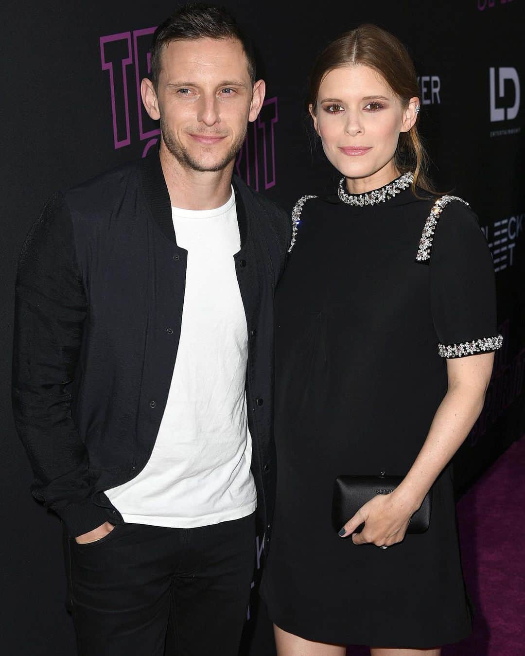 Just Jaredさんのインスタグラム写真 - (Just JaredInstagram)「They’re parents! Jamie Bell and Kate Mara recently welcomed a baby girl into their family. Check out JustJared.com for more details! #KateMara #JamieBell Photo: Getty」5月28日 7時41分 - justjared