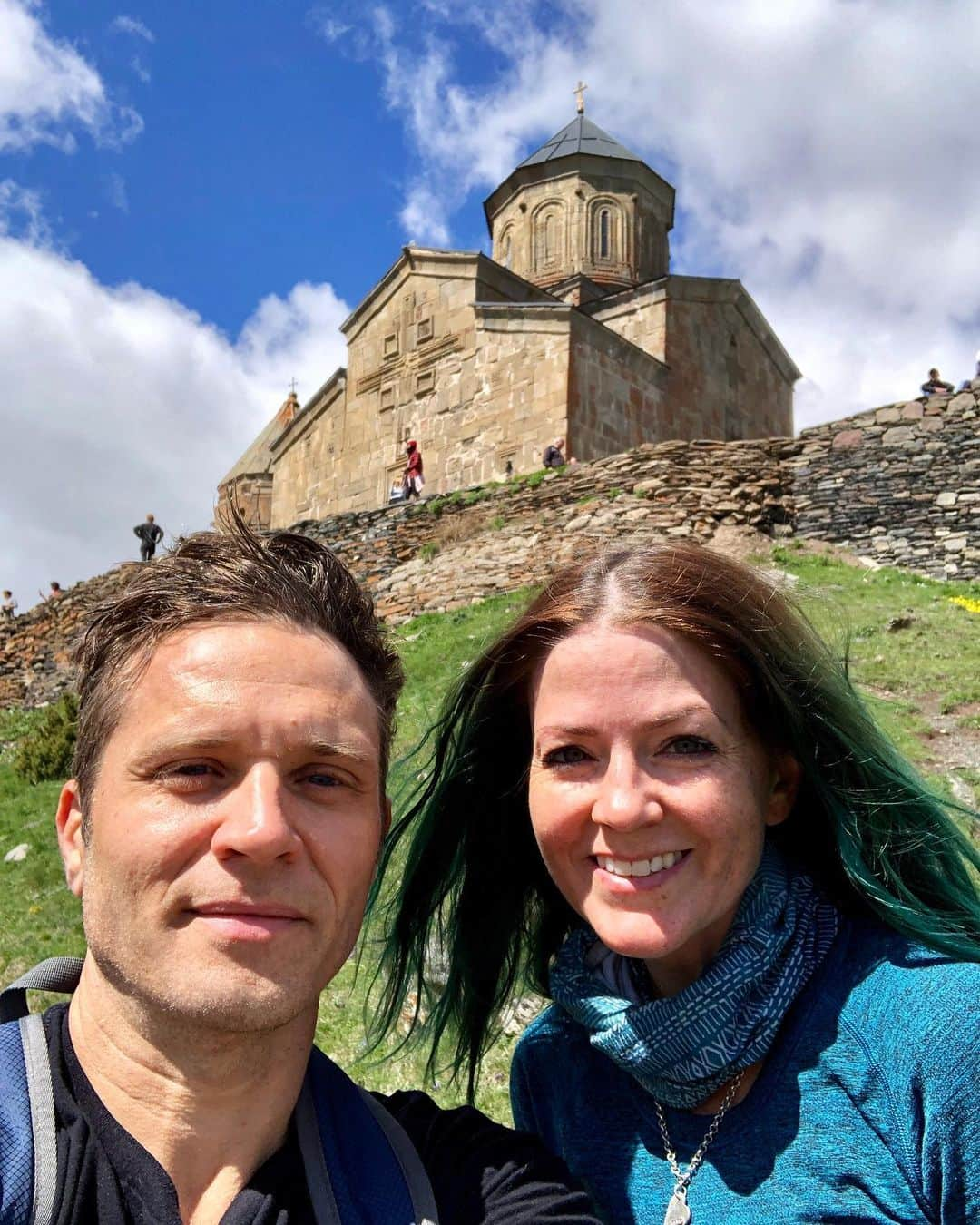 シーマス・デヴァーさんのインスタグラム写真 - (シーマス・デヴァーInstagram)「My lovely bride @cleverdeverwherever and I hiked up to a monastery near the Russian border to celebrate our 13th wedding anniversary today. #Foreverandever」5月28日 0時42分 - seamuspatrickdever