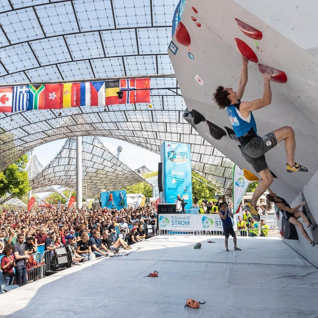 アダム・オンドラさんのインスタグラム写真 - (アダム・オンドラInstagram)「Munich is the best bouldering competition on the World Cup circuit in my opinion. Amazing venue in the Olympic stadium, enthusiastic crowd and great memories from the past made me really psyched for the comp. Check out the new episode of #RoadtoTokyo from Munich. (YouTube channel link in bio. Czech version exclusively on Mall.tv)  Photo: @lukasbiba  @blackdiamond @montura_official @lasportivagram @gardatrentino @ifsclimbing」5月28日 0時39分 - adam.ondra