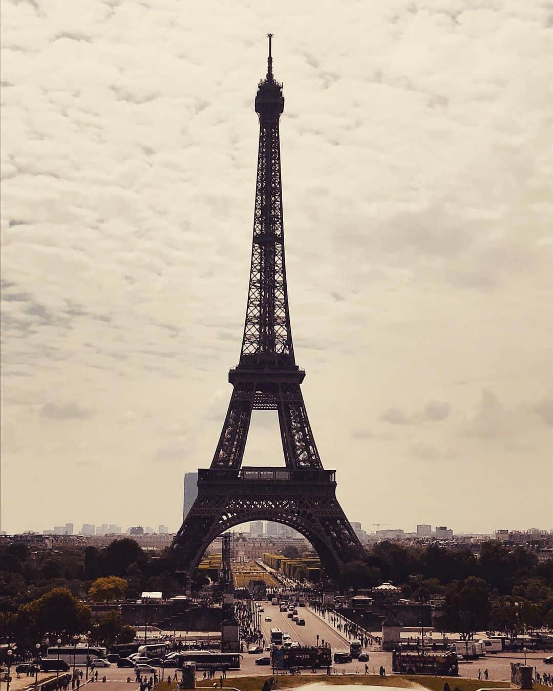 Rie's Healthy Bento from Osloさんのインスタグラム写真 - (Rie's Healthy Bento from OsloInstagram)「Thank you #Paris for a lovery time, I really enjoyed my stay 🇫🇷🍷🥐 #France #eiffeltower #instatrip」5月28日 0時56分 - rieshealthycooking