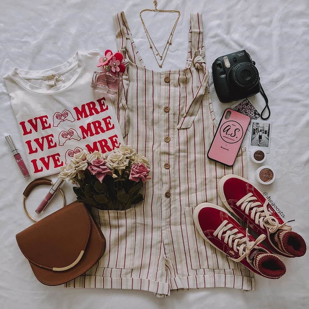 Angel™さんのインスタグラム写真 - (Angel™Instagram)「OOTD. Which item would you add to your shopping list? credit @megoosta 🎁 Where to Buy Outfit 2 & 3? 👉🏻 link in my bio or dress-as.com 👈🏻 (Brand are tagged) . americanstyle #ootd #style #fashion #outfit #layout #onlineshopping 😍😍」5月28日 1時07分 - americanstyle