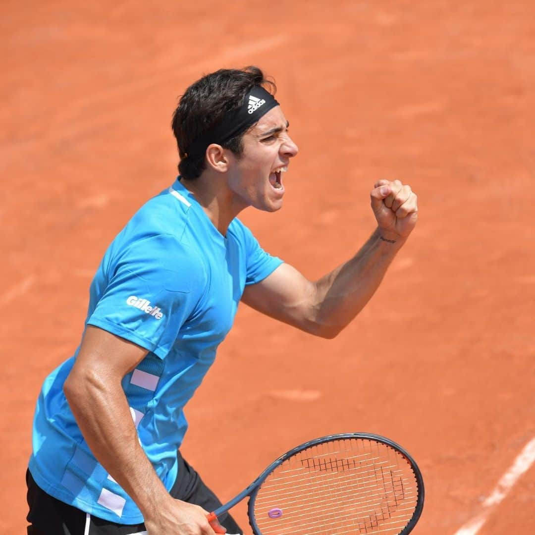 ATP World Tourさんのインスタグラム写真 - (ATP World TourInstagram)「That winning feeling 🙌 Who has impressed you so far on Day 2 in Paris? 🤔 @rolandgarros | #RG19」5月28日 1時22分 - atptour