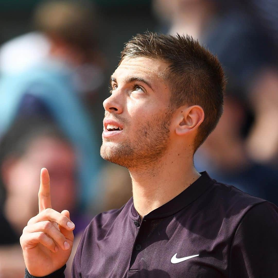 ATP World Tourさんのインスタグラム写真 - (ATP World TourInstagram)「That winning feeling 🙌 Who has impressed you so far on Day 2 in Paris? 🤔 @rolandgarros | #RG19」5月28日 1時22分 - atptour