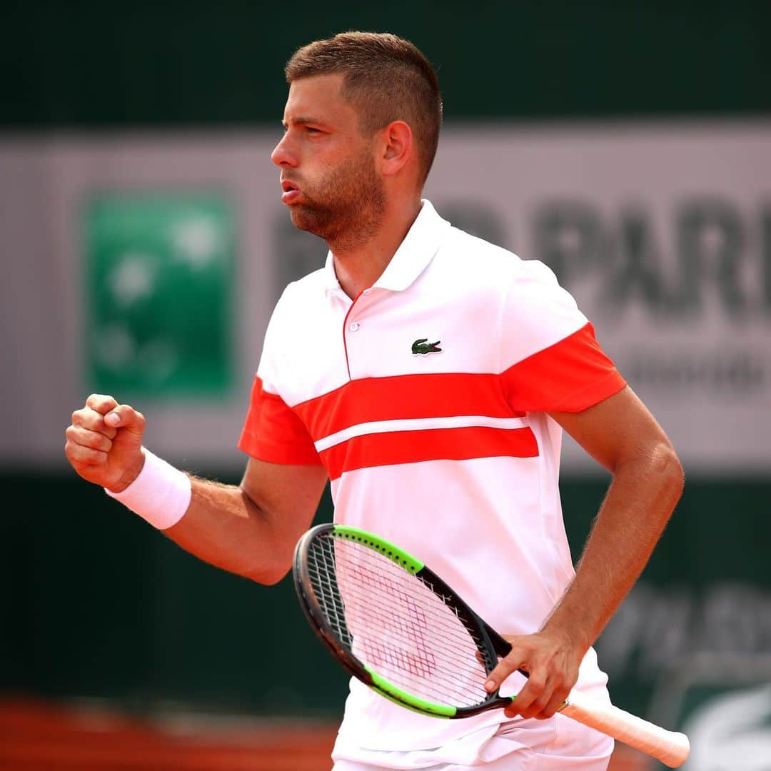 ATP World Tourさんのインスタグラム写真 - (ATP World TourInstagram)「That winning feeling 🙌 Who has impressed you so far on Day 2 in Paris? 🤔 @rolandgarros | #RG19」5月28日 1時22分 - atptour