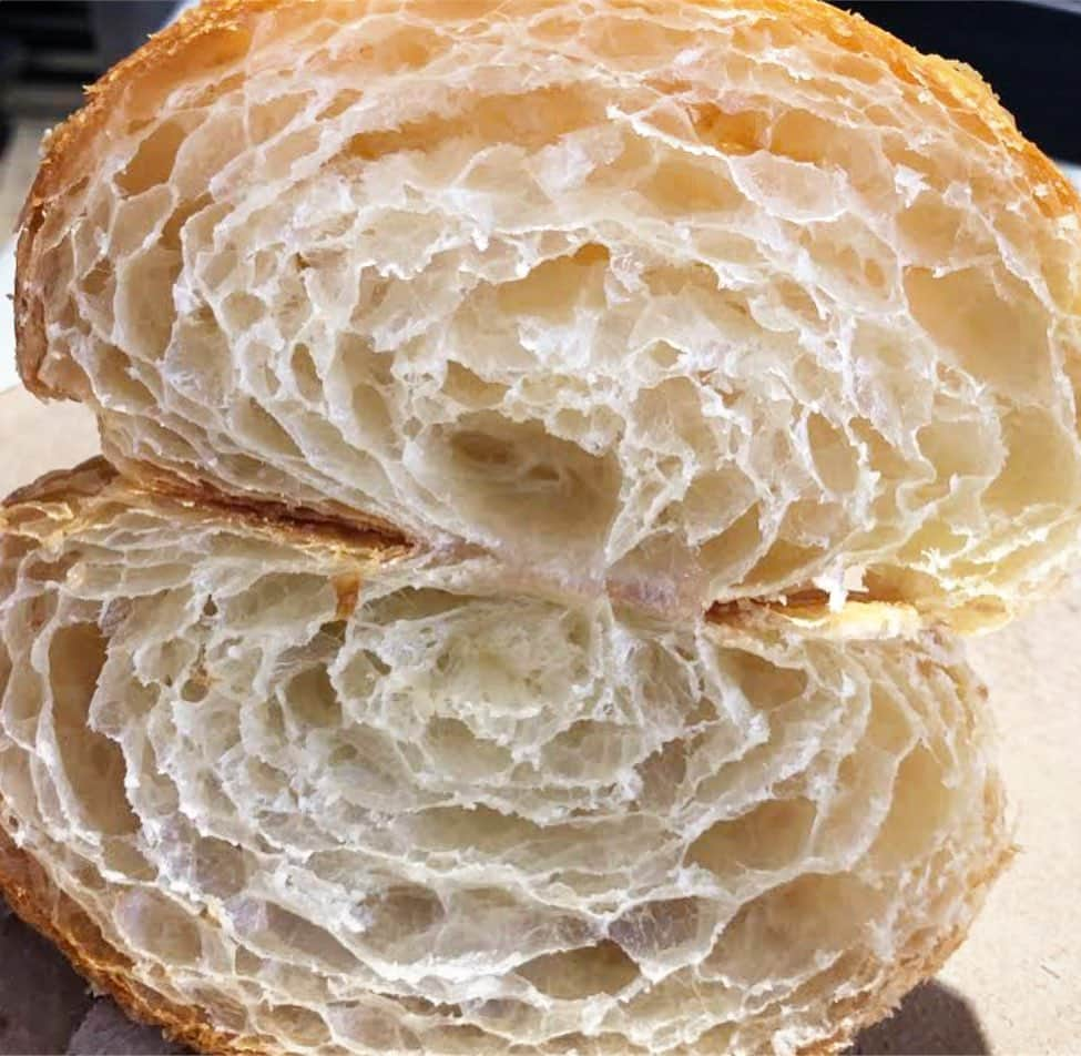 DOMINIQUE ANSEL BAKERYさんのインスタグラム写真 - (DOMINIQUE ANSEL BAKERYInstagram)「It’s not about learning to make one perfect croissant. It’s about the dedication to wake up every morning and make it well day after day. You wake up, you begin again. #🥐」5月28日 1時39分 - dominiqueansel