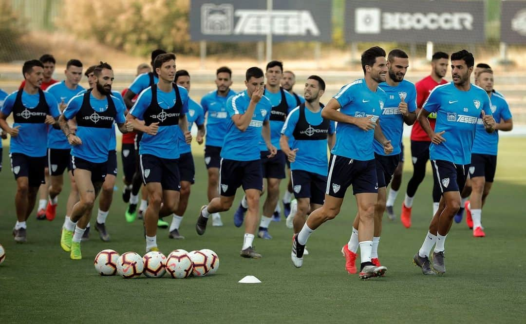 マラガCFさんのインスタグラム写真 - (マラガCFInstagram)「Vuelta al tajo 💪💙」5月28日 2時06分 - malagacf