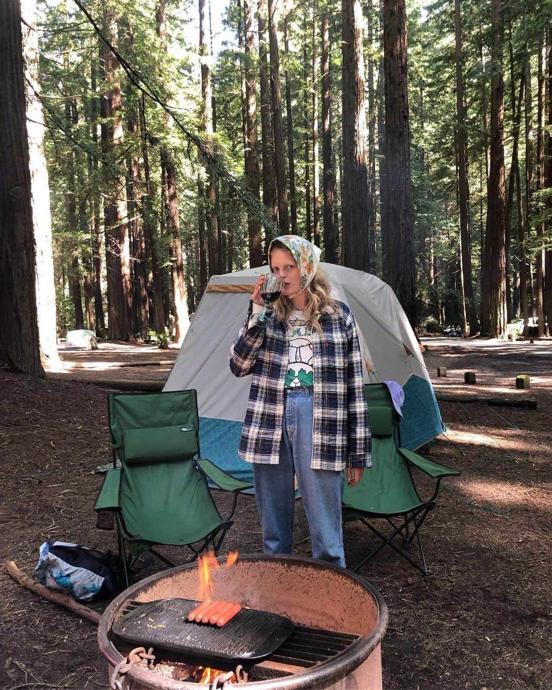 ハンネ・ギャビー・オディールさんのインスタグラム写真 - (ハンネ・ギャビー・オディールInstagram)「Fully recharged with redwood magic ✨🏕🏞 #happycamper」5月28日 2時12分 - hannegabysees