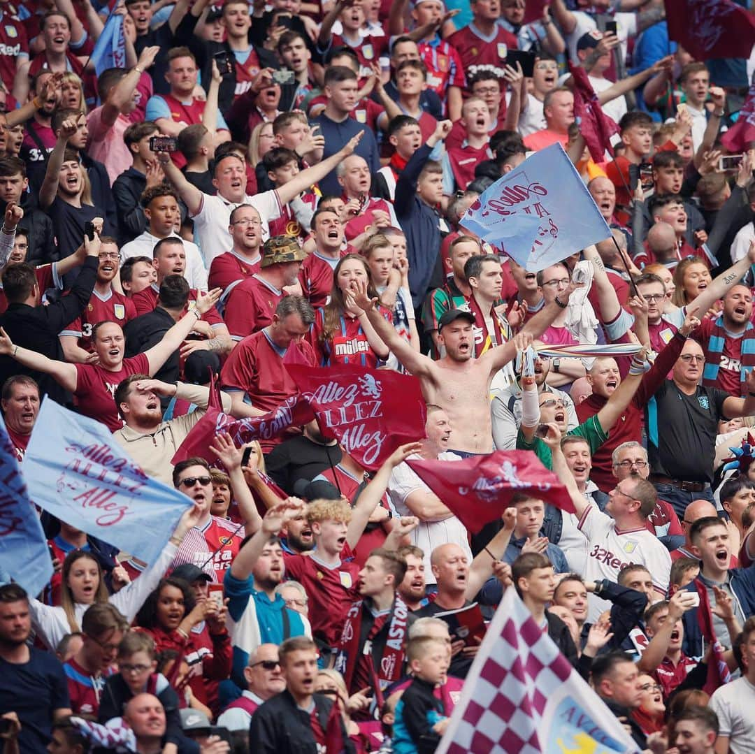 プレミアリーグさんのインスタグラム写真 - (プレミアリーグInstagram)「How it feels to be #PremierLeague 🙌 . @avfcofficial」5月28日 2時15分 - premierleague