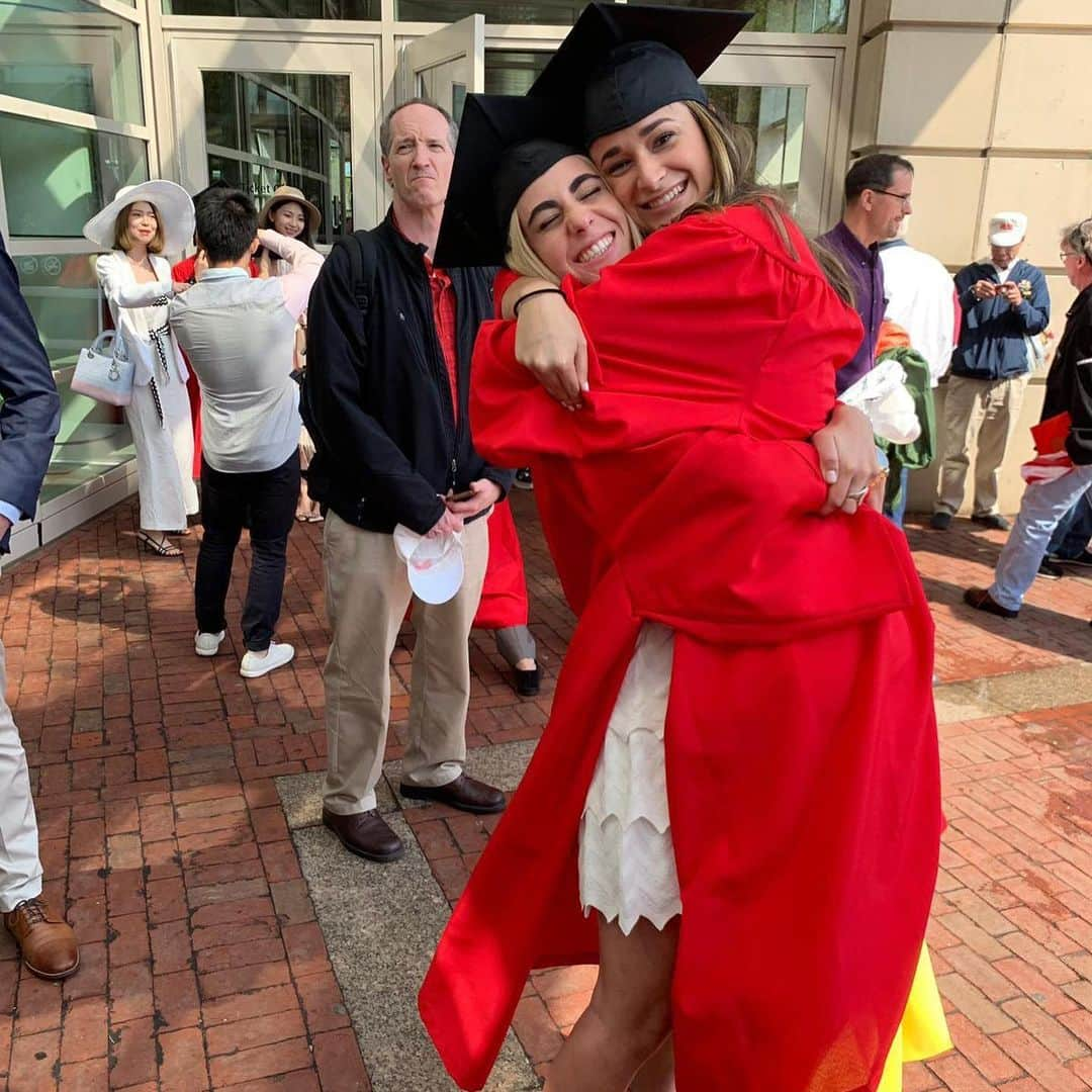 Black Jaguar-White Tiger さんのインスタグラム写真 - (Black Jaguar-White Tiger Instagram)「Beyond happy that our very own Ani Bobani @anasg96 finished her studies in Biology at Boston University. As you can see, she was selected to give a speech for the Biology students. Ana is extra smart and I can’t wait to see what good she brings into the world through her work. I still remember when she told me that she was accepted to BU. How time flies... #BostonUniversity @anasg96」5月28日 2時33分 - blackjaguarwhitetiger