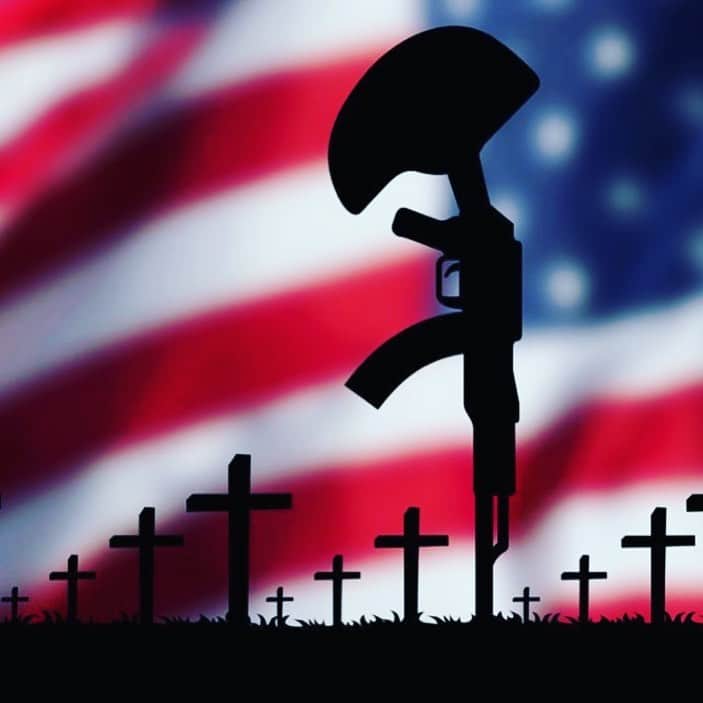 リッキー・カーマイケルさんのインスタグラム写真 - (リッキー・カーマイケルInstagram)「Memorial Day.  Thank you to all the True Heroes that gave the ultimate sacrifice for our Freedom.  Never Forgotten. 🇺🇸 #memorialday」5月28日 2時40分 - rickycarmichael
