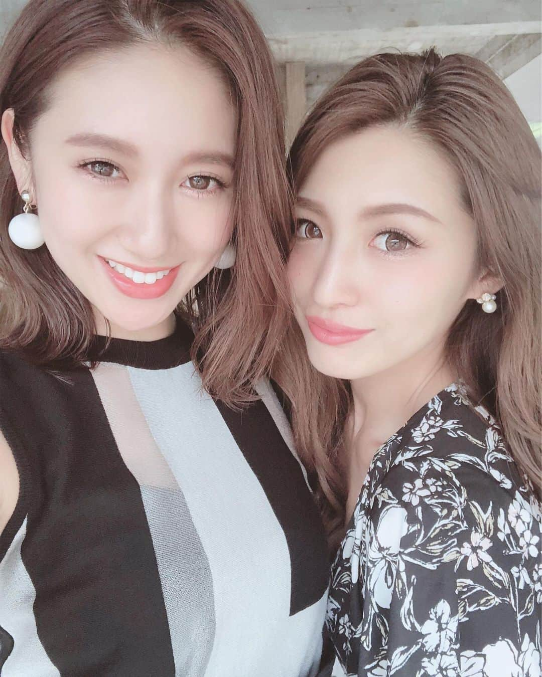 中村望美さんのインスタグラム写真 - (中村望美Instagram)「みわちゃん💓 なんか久しぶりな気がする🙄🙄 前は店舗一緒でほぼ毎日会ってたからなぁ〜😳 ㅤㅤㅤㅤㅤㅤㅤㅤㅤㅤㅤㅤㅤ ㅤㅤㅤㅤㅤㅤㅤㅤㅤㅤㅤㅤㅤ 今日もオープンからラストまでお待ちしてます🥰 とりあえず早く更新されたテラスハウス見なきゃ🤭💓 ㅤㅤㅤㅤㅤㅤㅤㅤㅤㅤㅤㅤㅤ ㅤㅤㅤㅤㅤㅤㅤㅤㅤㅤㅤㅤㅤ #selfie  #love  #smile」5月28日 8時19分 - nozomi_n0316