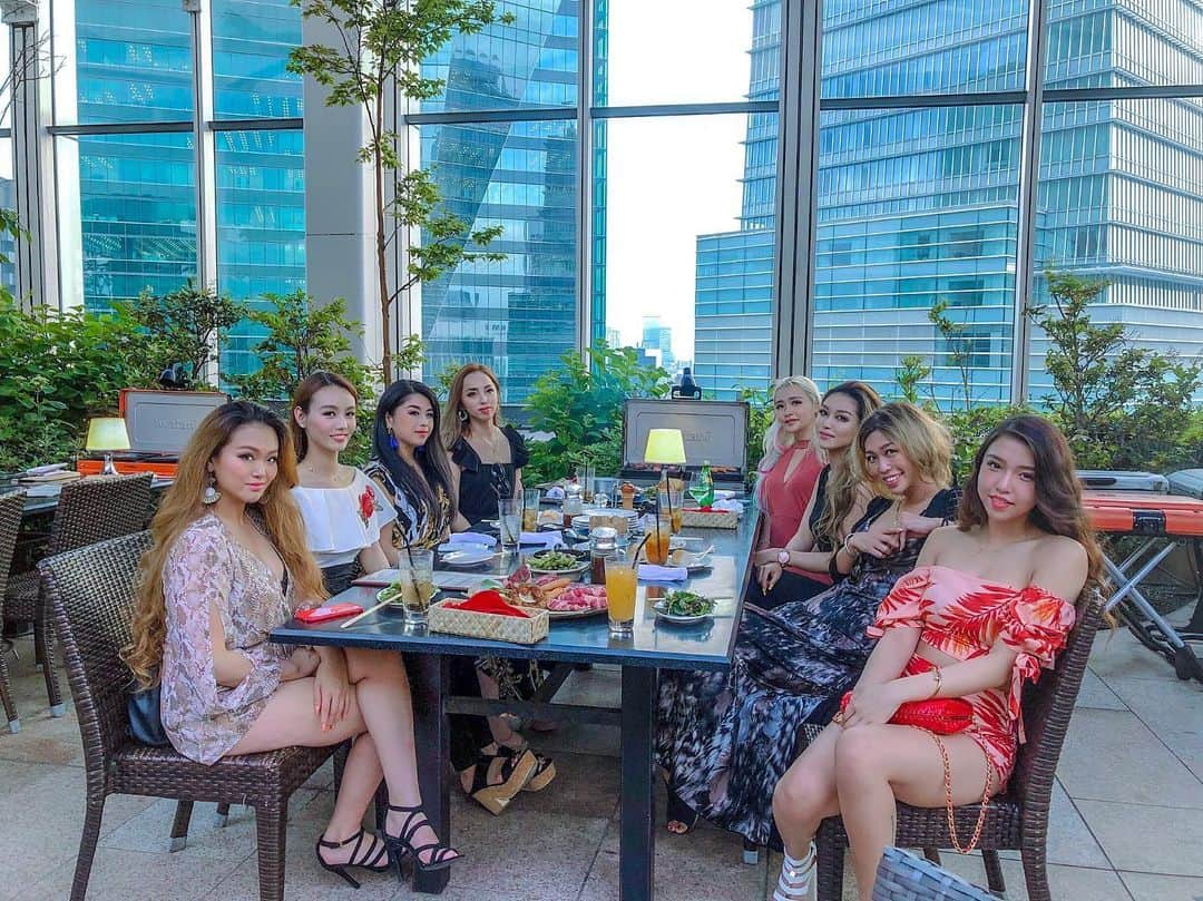 AYAMEのグルメインスタ