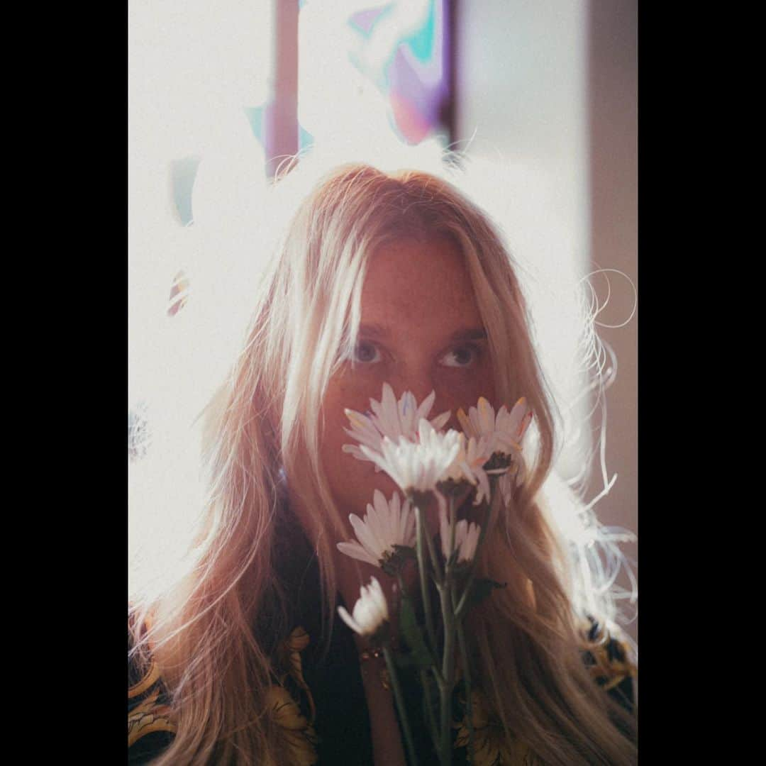 ケシャさんのインスタグラム写真 - (ケシャInstagram)「Ur music is my religion⁣ 📸 @ashleyosborn」5月28日 3時18分 - kesha