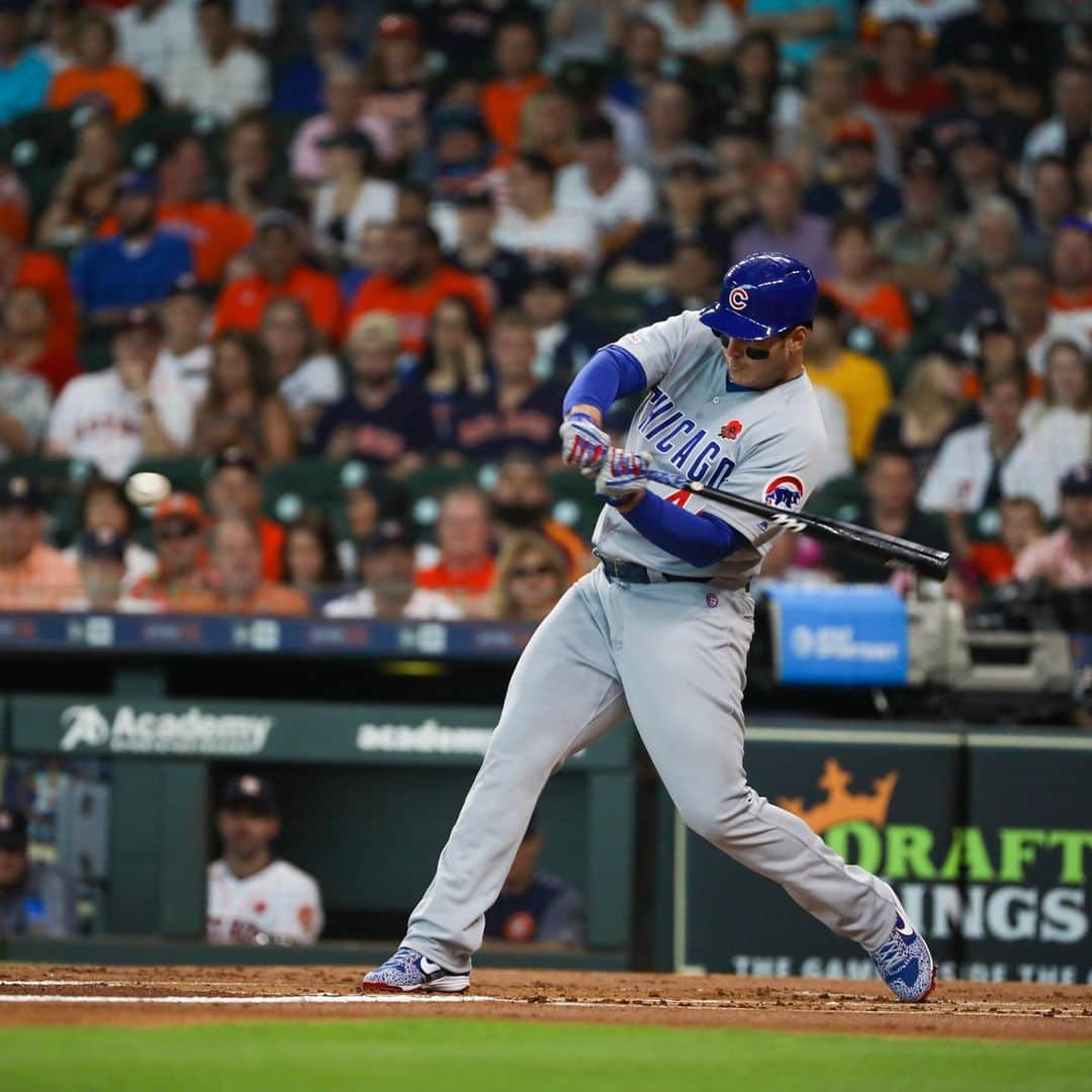 シカゴ・カブスさんのインスタグラム写真 - (シカゴ・カブスInstagram)「5 homers in his last 9 games! #TeamRizzo」5月28日 3時39分 - cubs