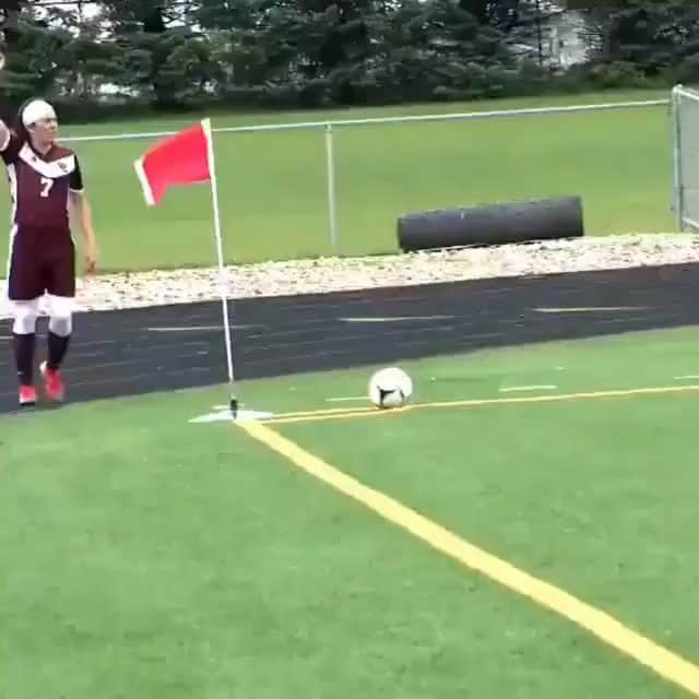 カルロス・テベスのインスタグラム：「Thats one way to do it 😂」