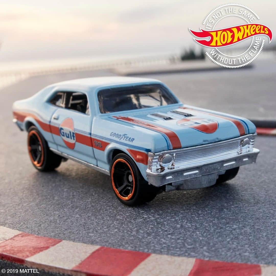 Hot Wheelsさんのインスタグラム写真 - (Hot WheelsInstagram)「Cruising in the cool '68 Chevy® Nova™ with that sweet Gulf livery and @goodyear decals from the HW SPEED GRAPHICS™ mini-collection #HotWheels #Chevy #Gulf」5月28日 5時01分 - hotwheelsofficial