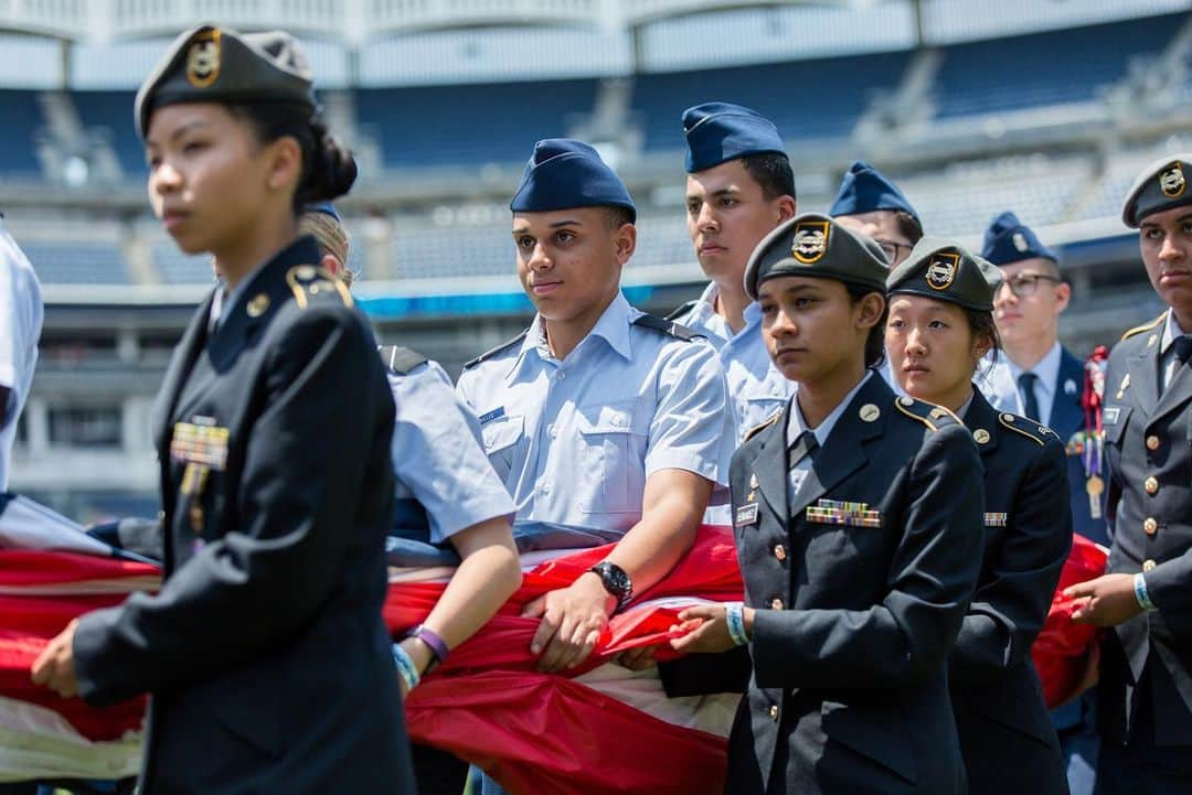 ニューヨーク・シティFCさんのインスタグラム写真 - (ニューヨーク・シティFCInstagram)「Today and everyday we honor and remember those who have paid the ultimate sacrifice to serve and protect our country 🇺🇸 #MemorialDay #mdw #mdw2019」5月28日 5時18分 - nycfc