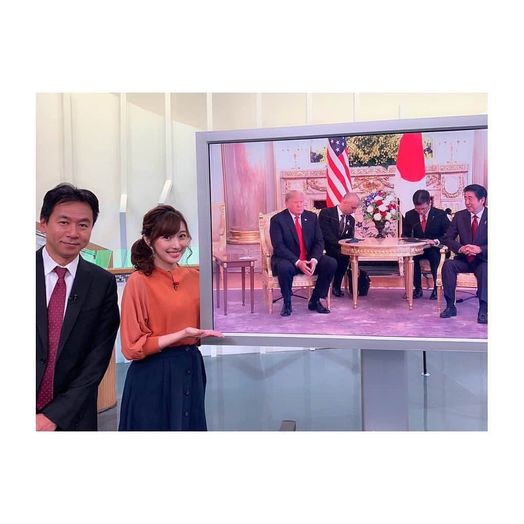 楠紗友里さんのインスタグラム写真 - (楠紗友里Instagram)「日米首脳会談が昨日終わりました。 トランプ大統領は「8月に発表がある」と述べましたが、果たして…？ 清水キャスターに詳しく解説していただきます！ #bsテレ東 #早起き日経プラスFT #日本経済新聞 #financialtimes #日米首脳会談 #USA #japan #donaldtrump #uspresident #生放送 #morningshow #news」5月28日 5時37分 - sayuri_kusunoki