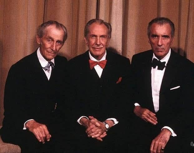 スラッシュさんのインスタグラム写真 - (スラッシュInstagram)「Happy Birthday! #PeterCushing #VincentPrice #ChristopherLee iiii]; )'」5月28日 5時46分 - slash