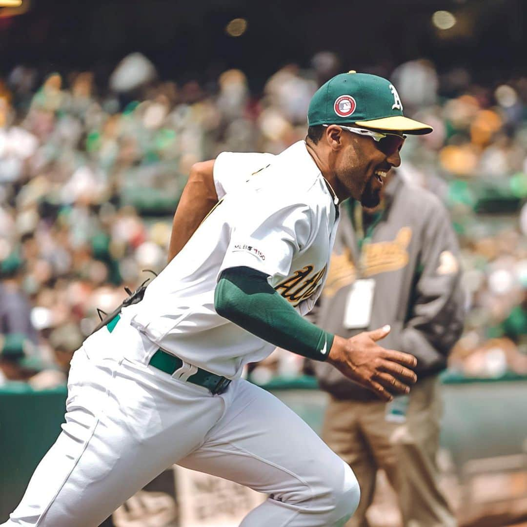 オークランド・アスレチックスさんのインスタグラム写真 - (オークランド・アスレチックスInstagram)「On your Marc(us), get set, GO. #RootedInOakland」5月28日 6時05分 - athletics