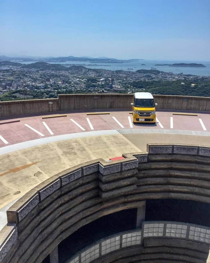 Honda 本田技研工業(株)さんのインスタグラム写真 - (Honda 本田技研工業(株)Instagram)「「N-BOXのある生活」⠀ Photo by @kazu_nbox⠀ .⠀ #写真 #photo #honda #クルマ #NBOX⠀ .⠀ 本アカウントでは、「 #MeandHonda 」をつけてInstagramに投稿された皆さんのHonda製品を取り入れた素敵な写真もご紹介していきます。たくさんのご投稿をお待ちしております。」5月24日 11時00分 - hondajp