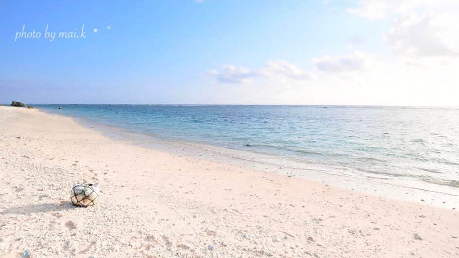 のインスタグラム：「海にいきたい・°✨✨ ☺︎ . . 暑いですね💦思い出写真😊 宮古島の朝の景色です♡ . . 休み休み、午後も頑張りましょう (*´꒳`*) . . . #sea #宮古島 #思い出フォト  #sunnyday  #art_of_japan #team_jp #instagramjapan #FUJIFILM #tokyocameraclub」