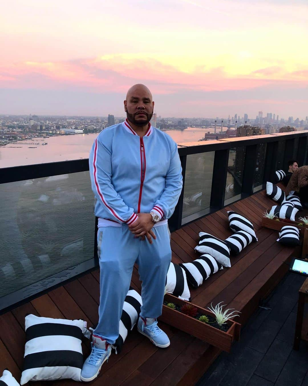 ファット・ジョーさんのインスタグラム写真 - (ファット・ジョーInstagram)「Top Of New York Coca Da Don」5月24日 9時36分 - fatjoe