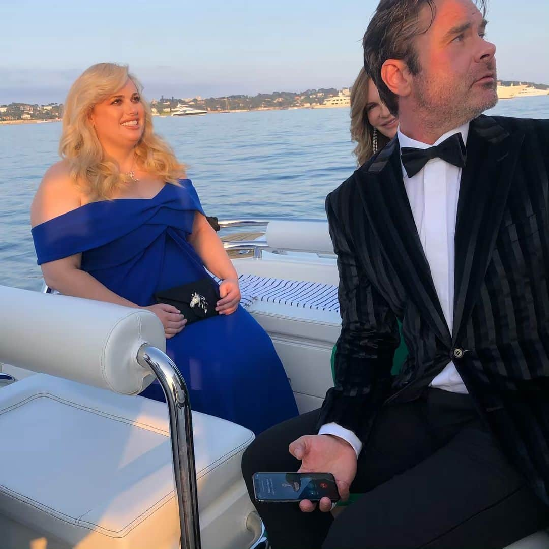 レベル・ウィルソンさんのインスタグラム写真 - (レベル・ウィルソンInstagram)「Super congrats to the Gooch family for sponsoring amfAR tonight with their company Kodiak Pictures and thank you for being the best Cannes hosts ever!」5月24日 10時44分 - rebelwilson