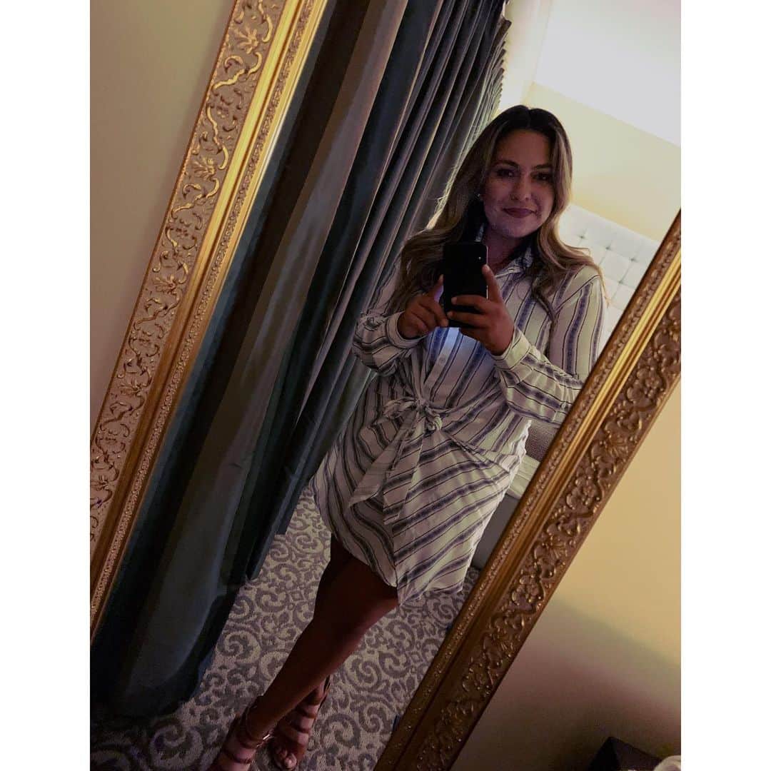 リセット・サラスのインスタグラム：「Just because... 😊💓」